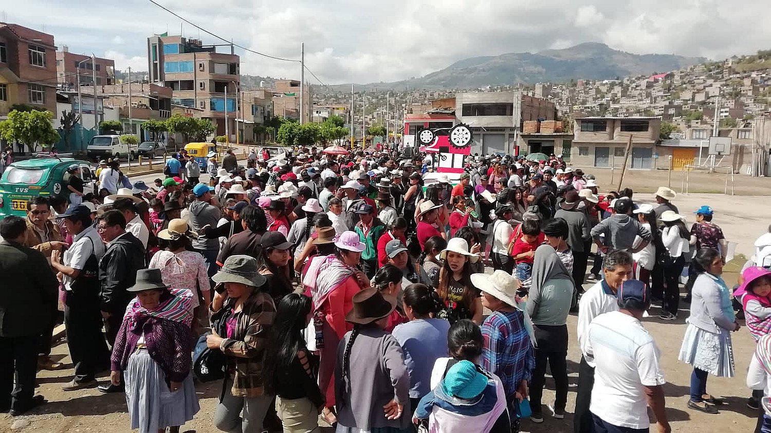 Conflicto por reubicar la feria dominical  continúa en San Juan B.