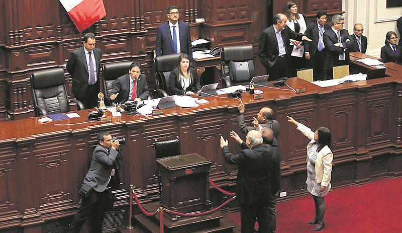 Fuerza Popular y Apra aprueban ley que pone en riesgo caso “Lava Jato”