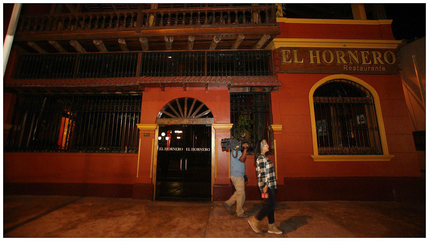 ​Chorrillos: asaltan restaurante "El Hornero" y hieren a un cliente (VIDEO)