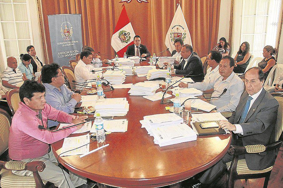 Consejeros regionales   buscan ser elegidos como alcaldes de sus provincias 