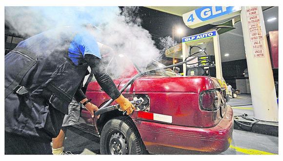 ​Guerra de precios en estaciones de servicios por litro de gas licuado