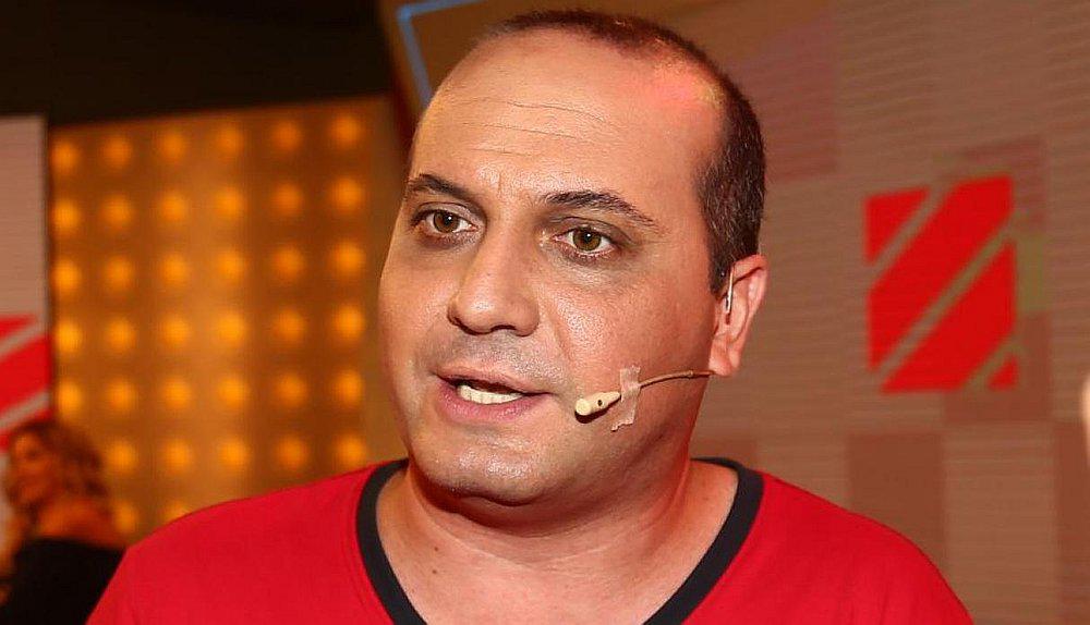 'Metiche' impactado por nuevas fotos en fiesta de Año Nuevo (VIDEO)