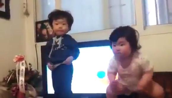 Baile de bebés coreanos causa furor en las redes (VIDEO)
