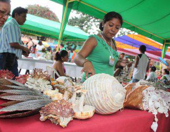 Promo artesanía llega a Tumbes
