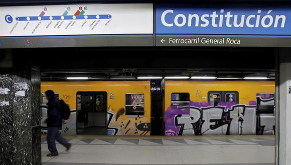 Séptimo día de huelga del metro sigue causando malestar en Buenos Aires