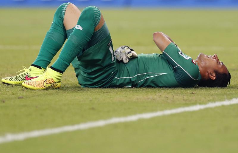 Brasil 2014: Arquero de Costa Rica sufre lesión en el hombro