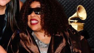 Cantante Roberta Flack fue diagnosticada con enfermedad de Lou Gehrig