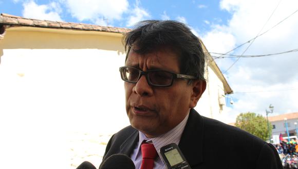 Fiscal de Cusco a universitarios: "Quieran o no quieran es su rector y tiene que respetarlo"