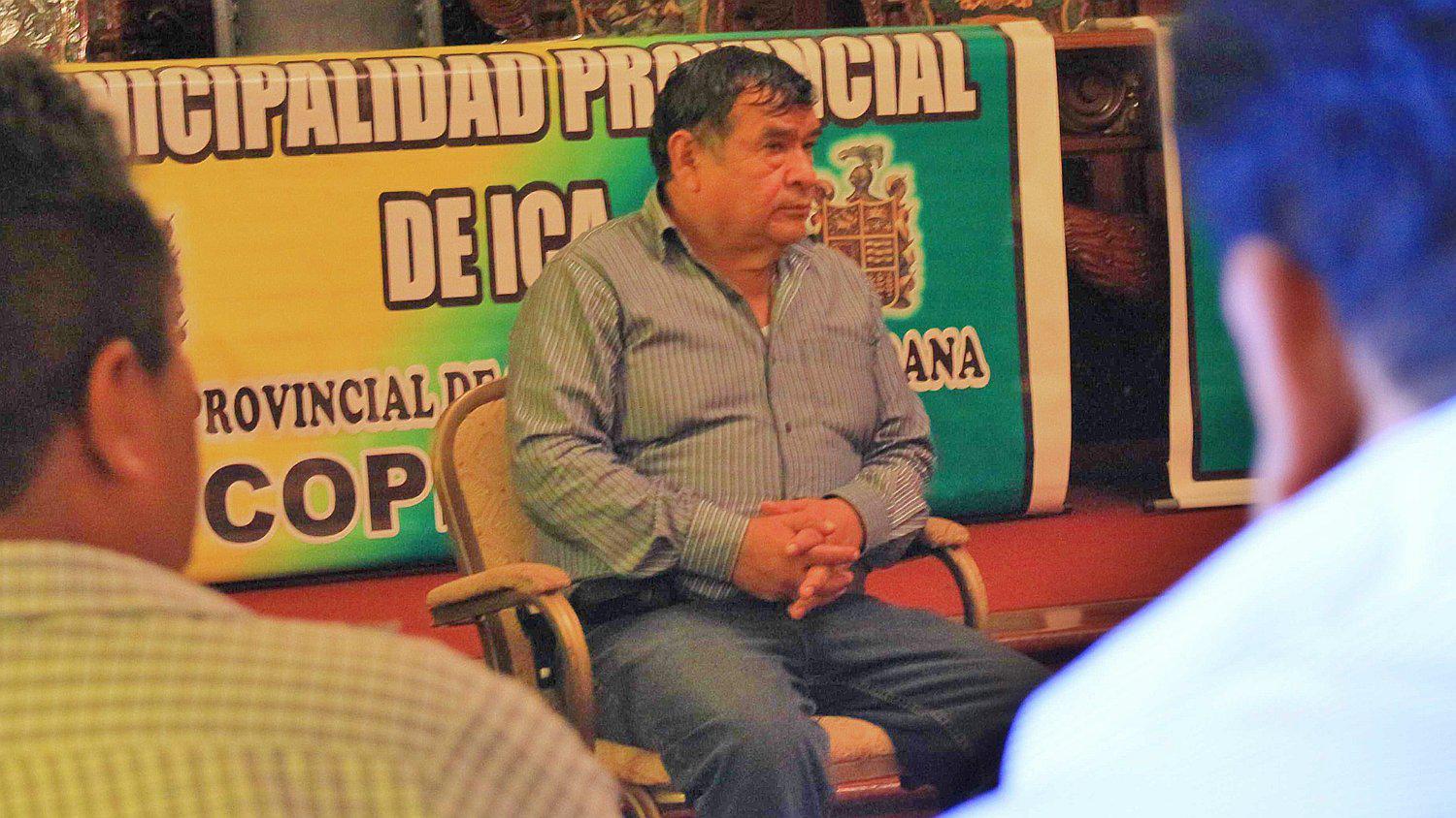 Carlos Ramos Loayza es removido del cargo de alcalde por el JNE