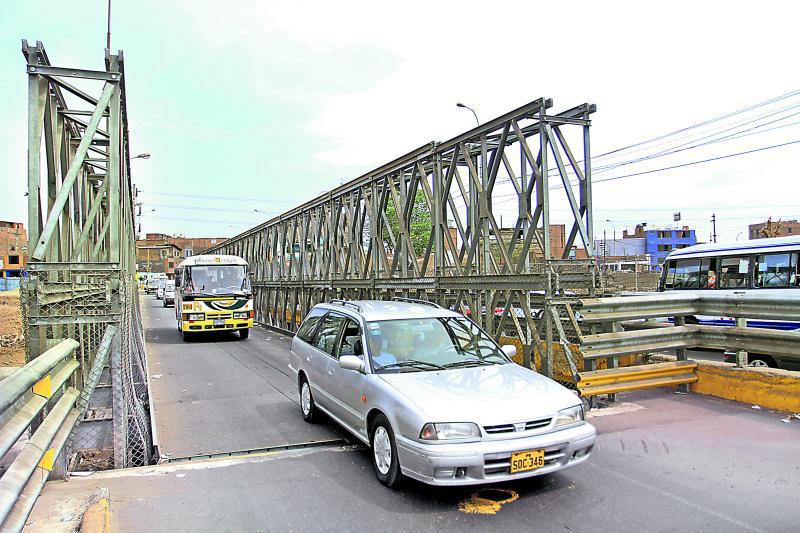 A un año del colapso: Puente Bella Unión es un caos