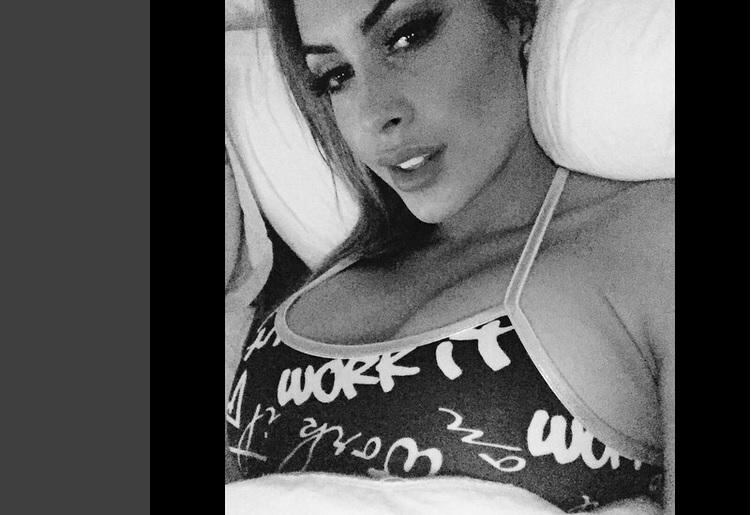 Milett Figueroa muestra más de la cuenta en El Gran Show  y le da un beso a adolescente (VIDEO)