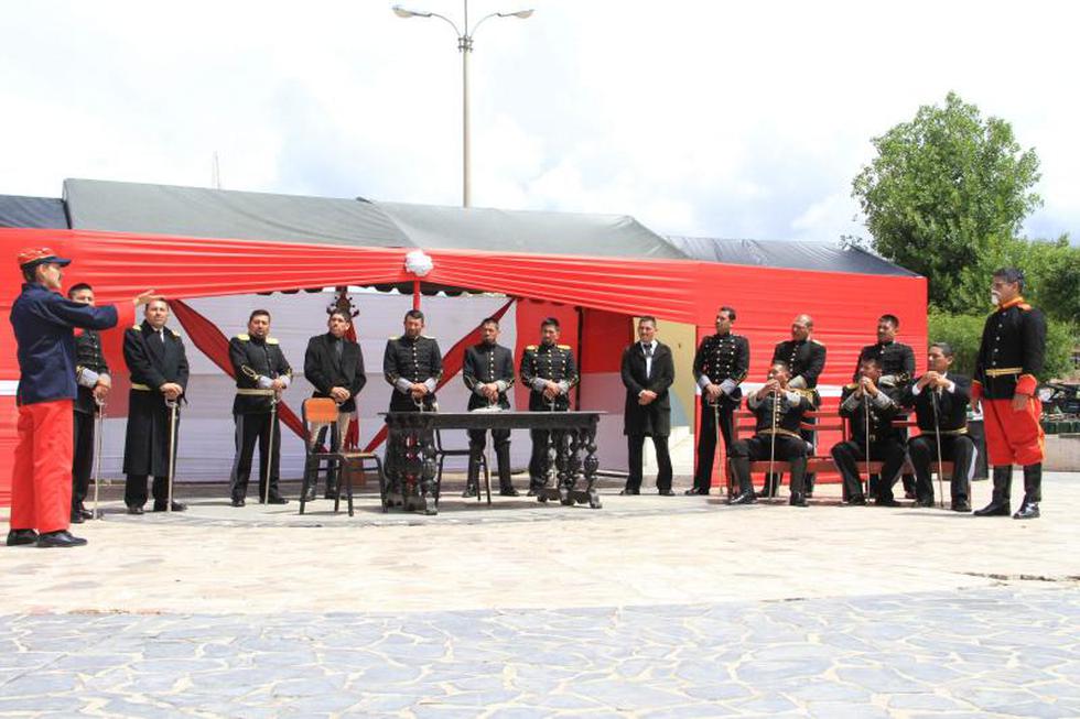 Ejercito escenifica respuesta de Bolognesi 