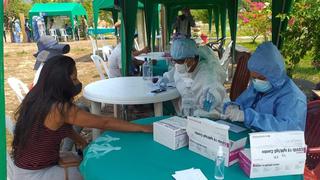 Brigada médica recorre comunidades nativas del Vraem para aplicar pruebas rápidas de COVID-19, en Junín