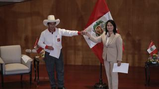Pedro Castillo y Keiko Fujimori firmaron “Proclama Ciudadana, juramento por la democracia” 