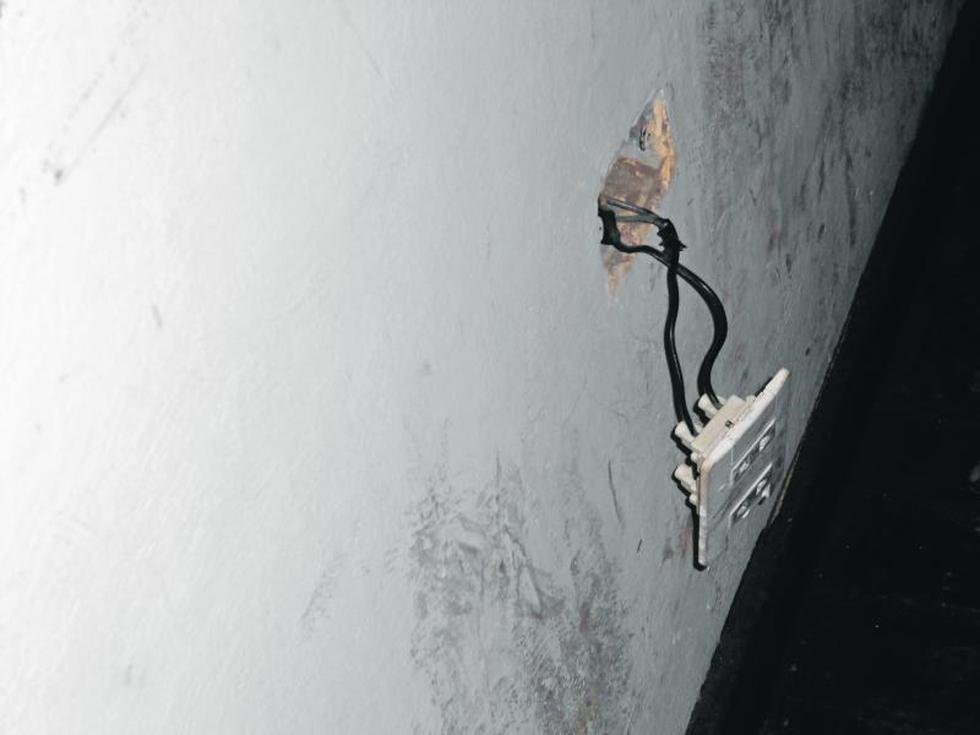 Baños de colegios inician año con riesgo sanitario