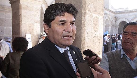 Congresista Zeballos pide que Cipriani se preocupe más por escándalos del Sodalicio