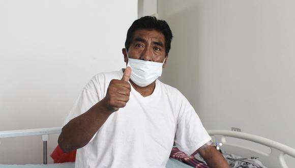 Dr. Eloy Luque Mamani contrajo la enfermedad llegando a presentar un cuadro clínico grave. (Foto: Hospital Emergencia Ate Vitarte)