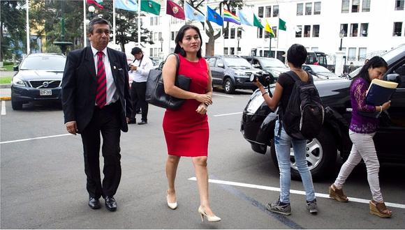 Congresistas piden que Ética investigue de oficio a Marita Herrera
