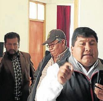 Funcionario es juez y parte en licitación de escuela del distrito de Vilque 