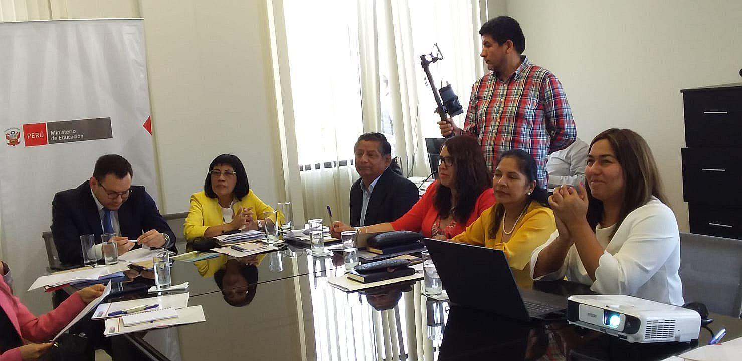 Minedu instala comisión de licenciamiento de la UNICA y lanza advertencia