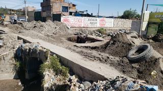 Arequipa: Puente de la avenida La Amistad colapsó por culpa de las fuertes lluvias (VIDEO)