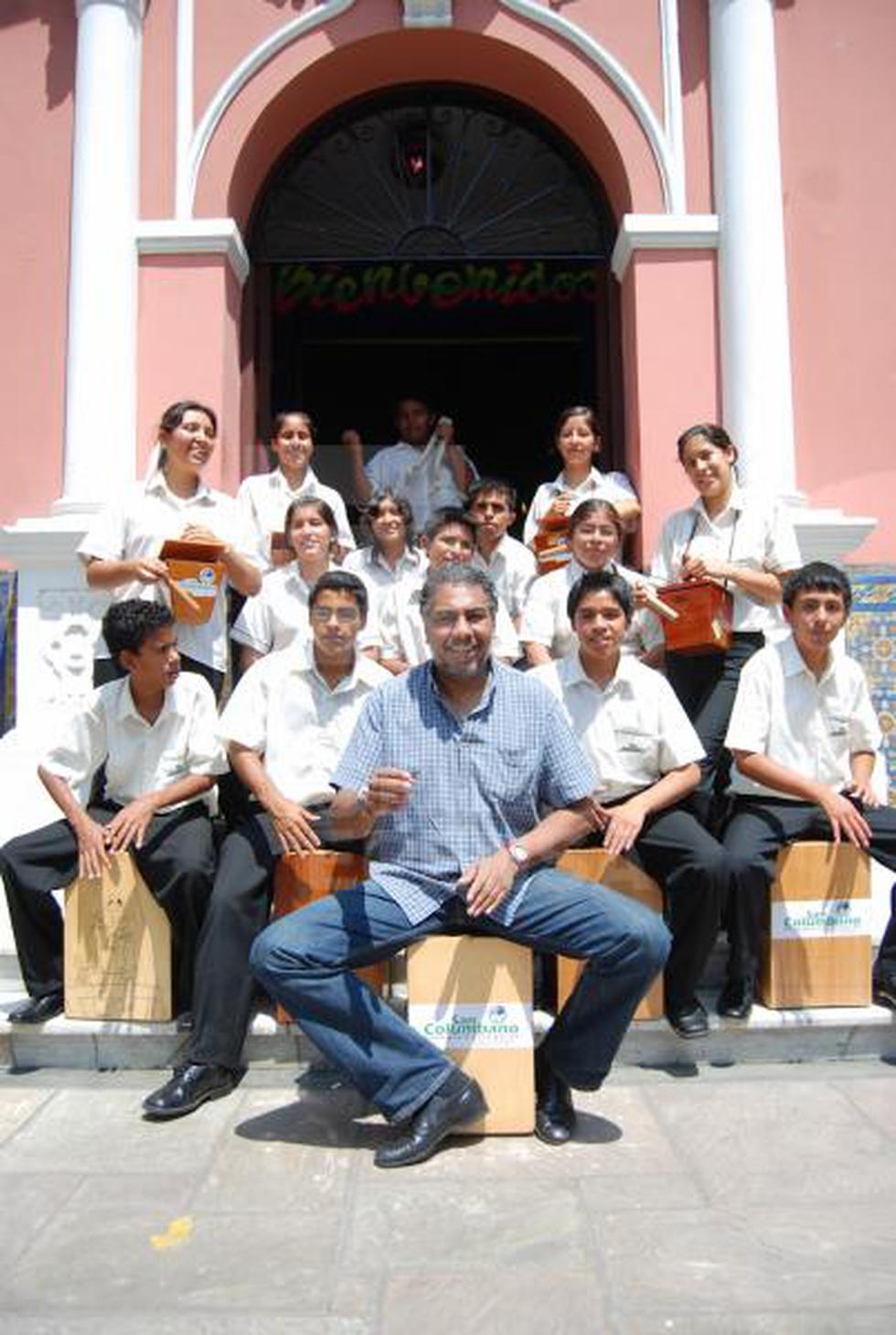 Rafael Santa Cruz: Recorra la carrera de este músico en fotos