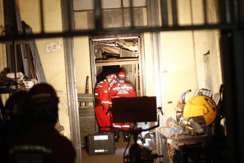 Pared sepulta familia en Cercado de Lima