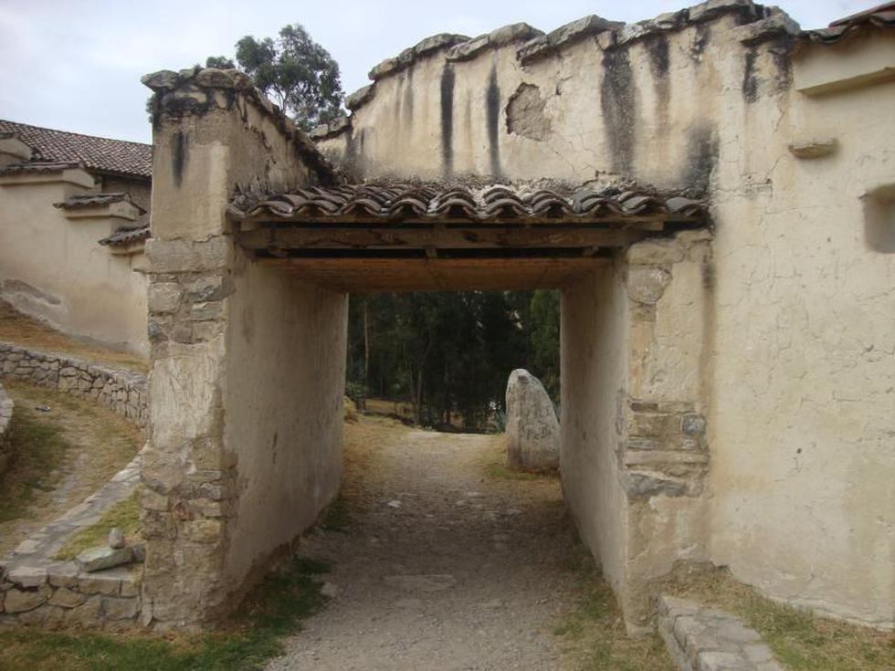 Derrumbes dañan sitio arqueológico Huarivilca (FOTOS)