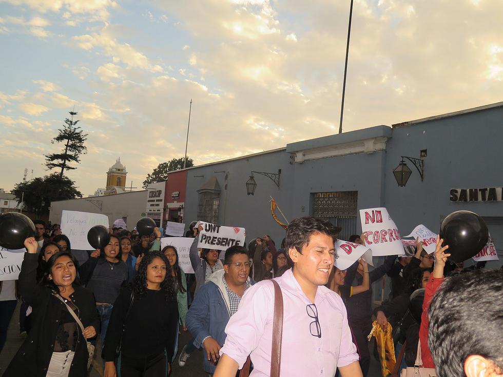 Trujillanos marchan contra la corrupción de funcionarios (VIDEO) 