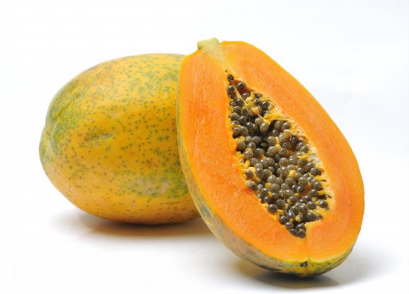 Conoce los beneficios de comer papaya con regularidad