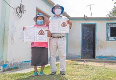 Chimbote: Vecinos de Cerro de Pasco reciben títulos luego de 35 años