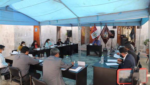Seis consejeros de Arequipa en riesgo de ser vacados por inasistencia a sesiones| Foto: GEC