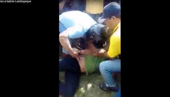 Lambayeque: Pobladores atrapan a ladrón y le dan golpiza (VIDEO)