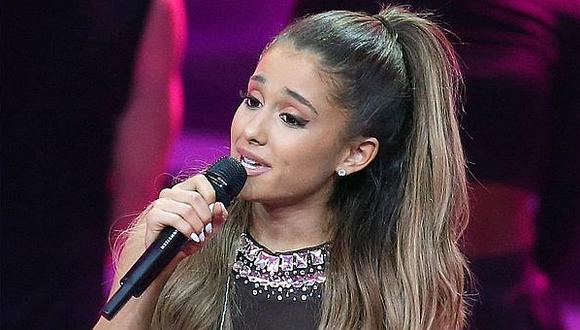 Ariana Grande pide a fans que no toquen indebidamente a sus amigos