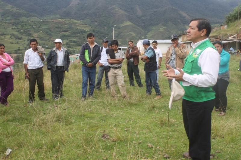 GRH otorga 200 mil soles a productores de granadilla de Verbena Pampa