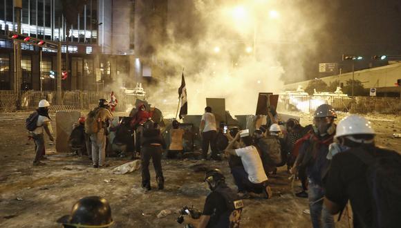 Enfrentamientos en el Centro de Lima del sábado por la noche dejaron como saldo el deceso de Víctor Santiesteban Yacsavilca.