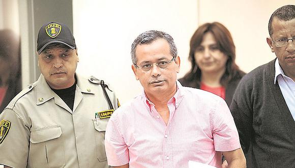 Rodolfo Orellana: Juez que embargó a la FAP es vinculado con empresario