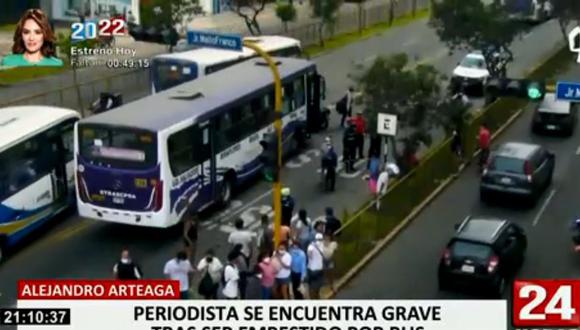 El periodista Alejandro Arteaga se encuentra en estado grave tras ser atropellado por un bus de transporte público en la cuadra 13 de la avenida Brasil, en Jesús María, el último fin de semana. (Foto: Captura 24 Horas)