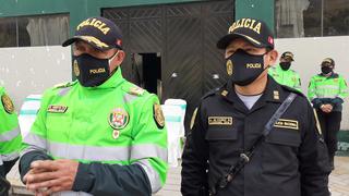 Huancavelica: En ceremonia presentan a nuevo jefe policial de la región