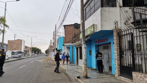 Se trata de un local que es alquilado por venezolanos. Los maleantes estarían exigiendo cupos para dejarlos laborar en Trujillo.