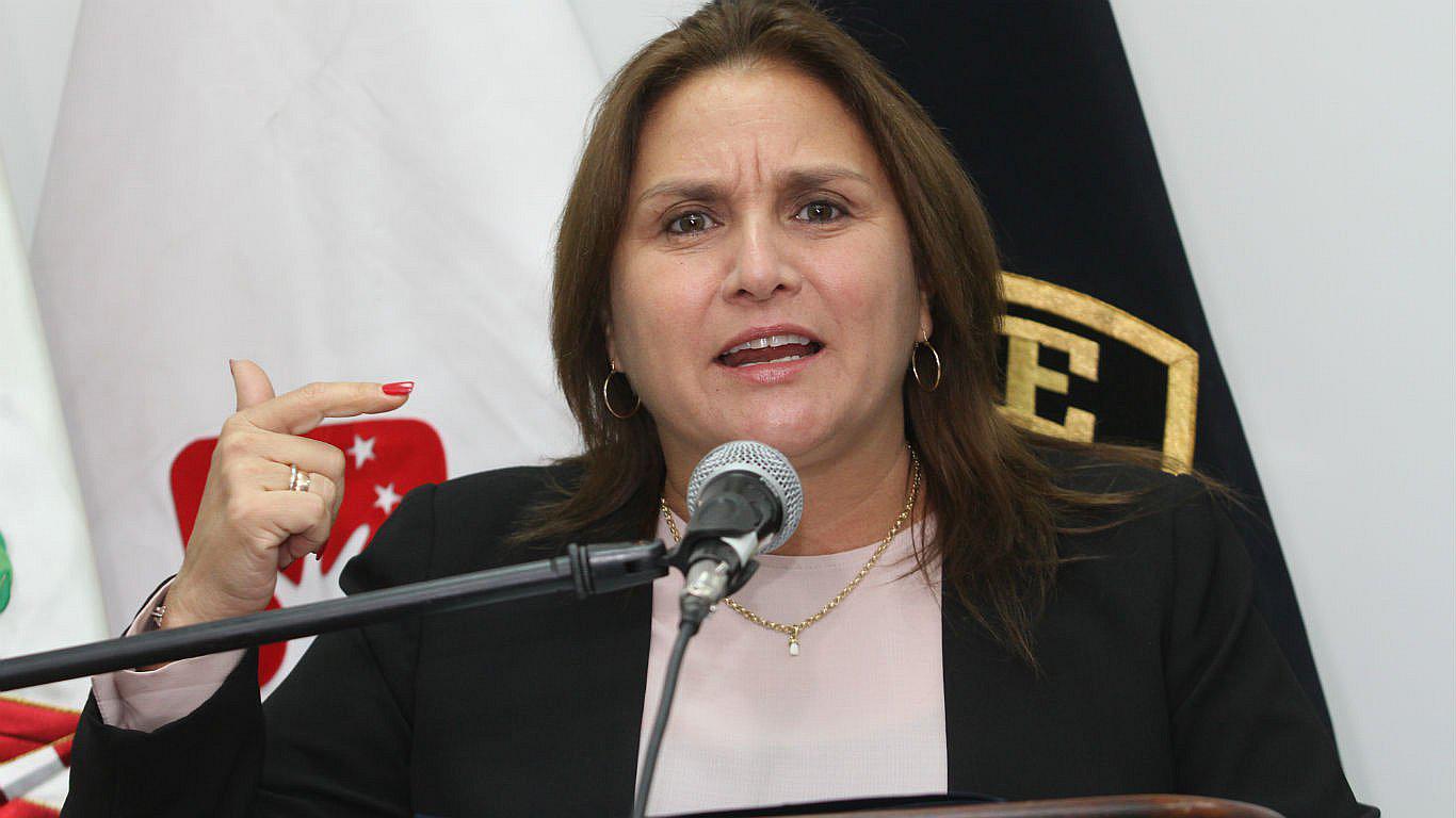 Fuerza Popular decidirá este lunes si interpela a Marisol Pérez Tello