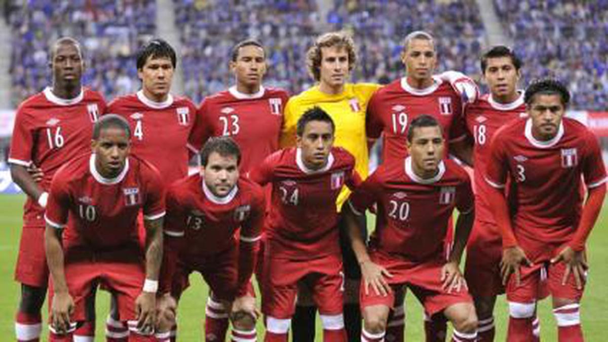 Última oncena de Perú que enfrentó a un rival asiático: Japón. (Foto: Difusión)