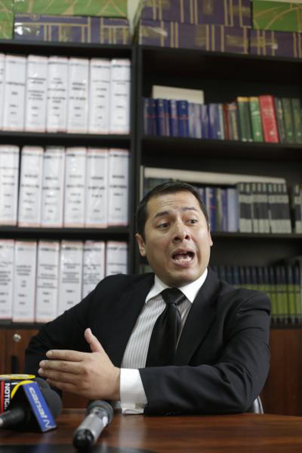 Para fiscal, Álvarez financió "Centralita"