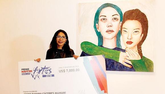 Arequipeña obtiene primer lugar en concurso nacional de Pintura