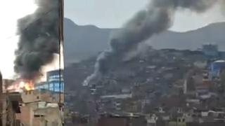 San Juan de Lurigancho: Incendio afectó a diez viviendas (VIDEO)