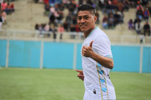 Deportivo Llacuabamba presentó a sus fichajes.