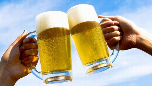 Expertos señalan que beber mucho alcohol cada fin de semana aumenta el riesgo de muerte