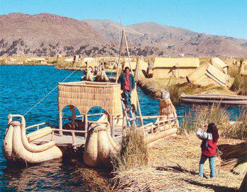 Los uros en la mira de Bolivia