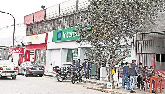San Luis: "Marcas" roban S/37 mil  a empresario que retiró dinero en banco