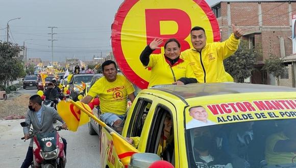 El aspirante a la alcaldía de El Porvenir realizó “Gran Caravana de la R Roja” y recorrió las principales calles del distrito zapatero.
